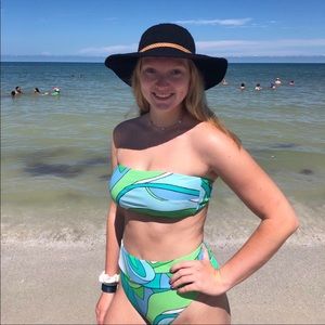 Meet your Posher, Paige